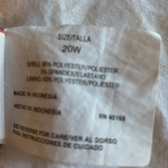 Swim top - Picture 4 of 4